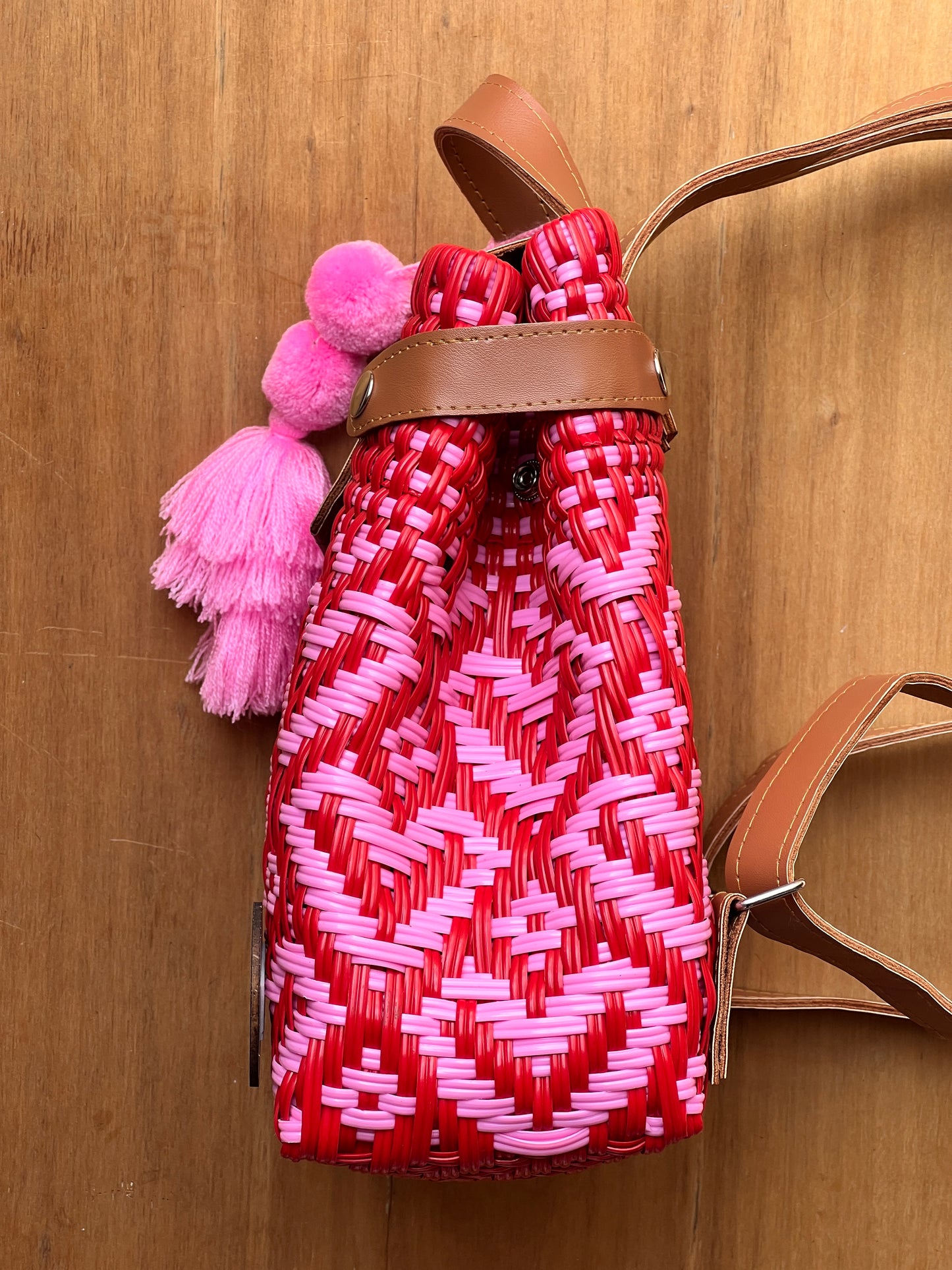 Mochila Kids corazón rojo ♥️