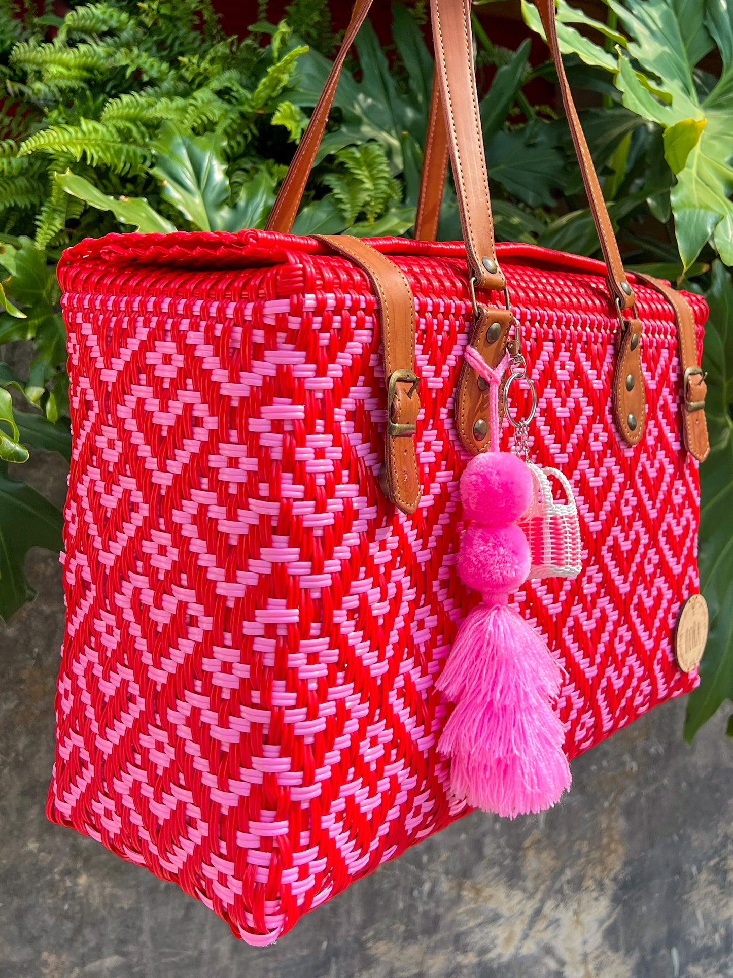 Lonchero Hortensia XL corazón rojo ♥️