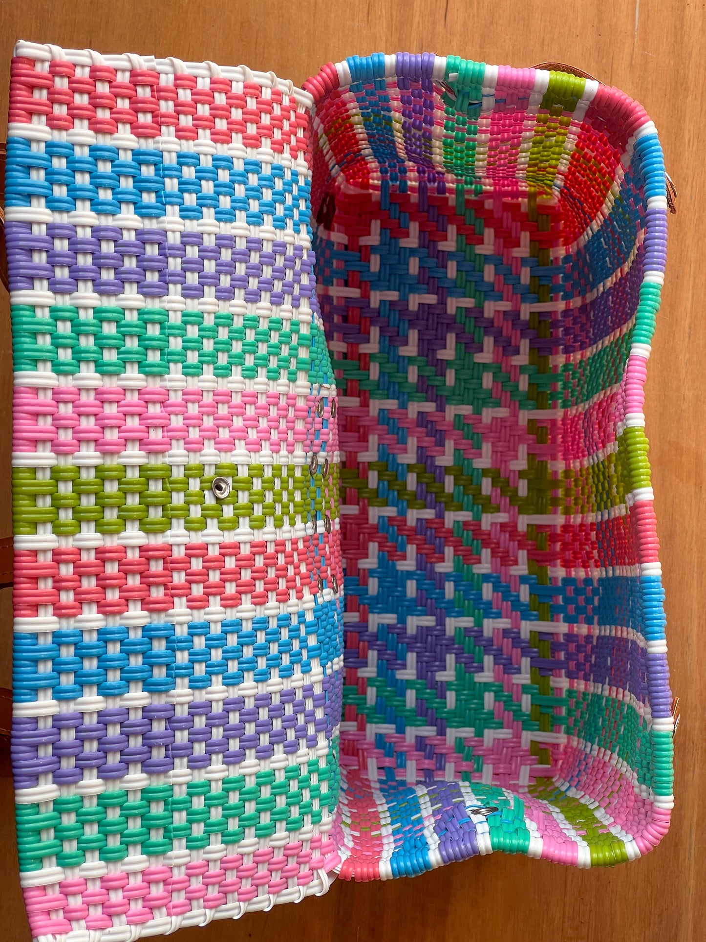 Mochila Serendipia pastel colors🌸