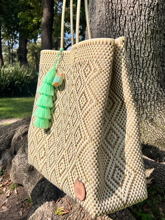 Canasta Jumbo rombo golden✨