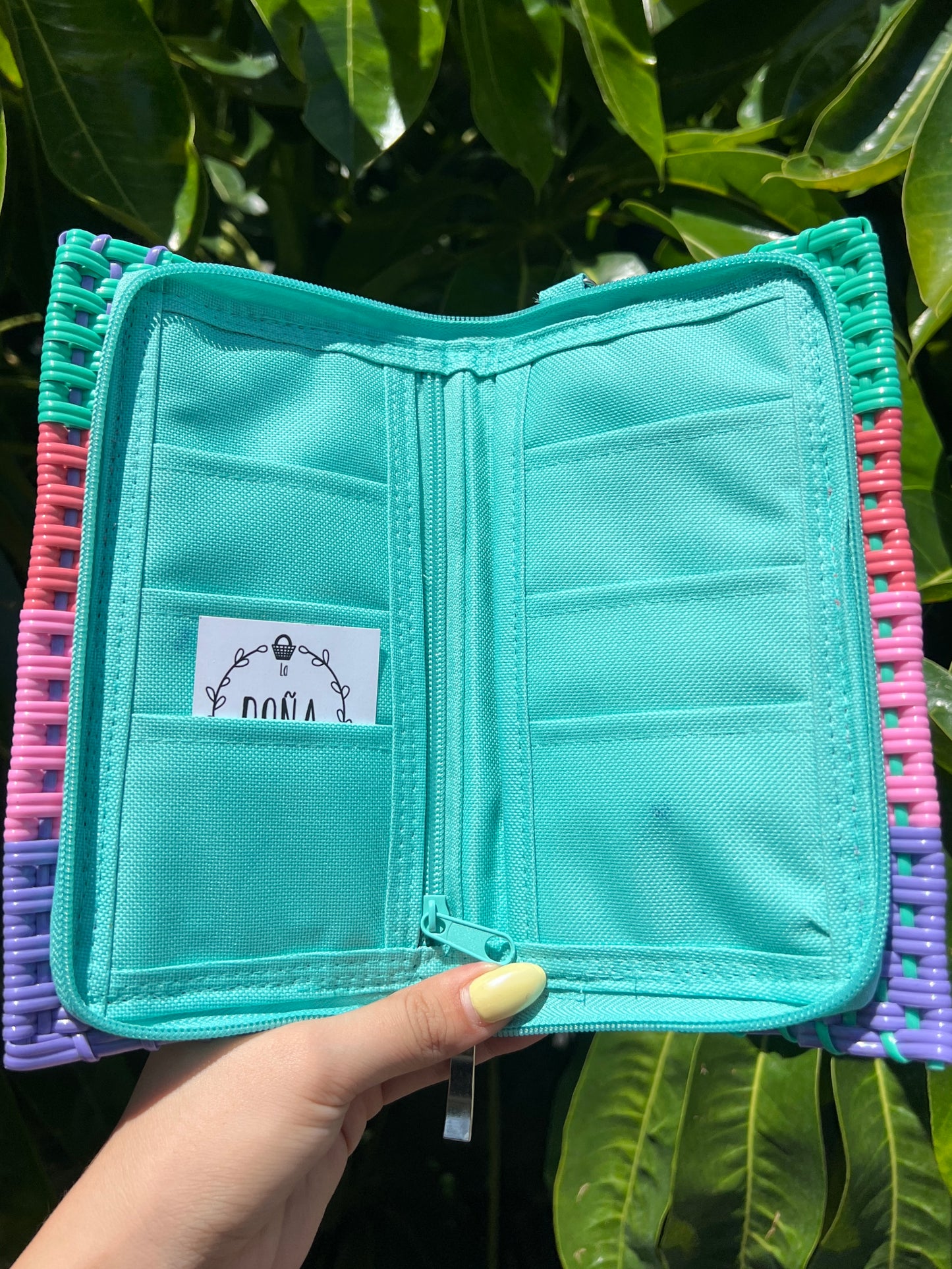 Cartera con cierre colores pastel🩵