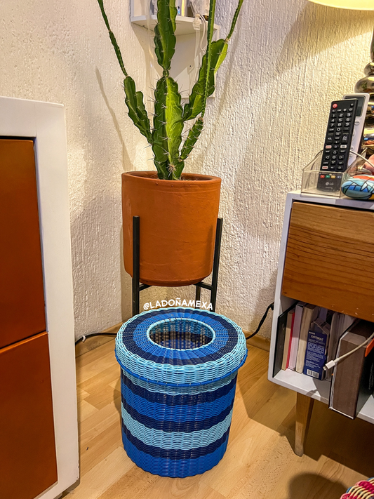 Bote de basura artesanal tonos de blue✨🦋