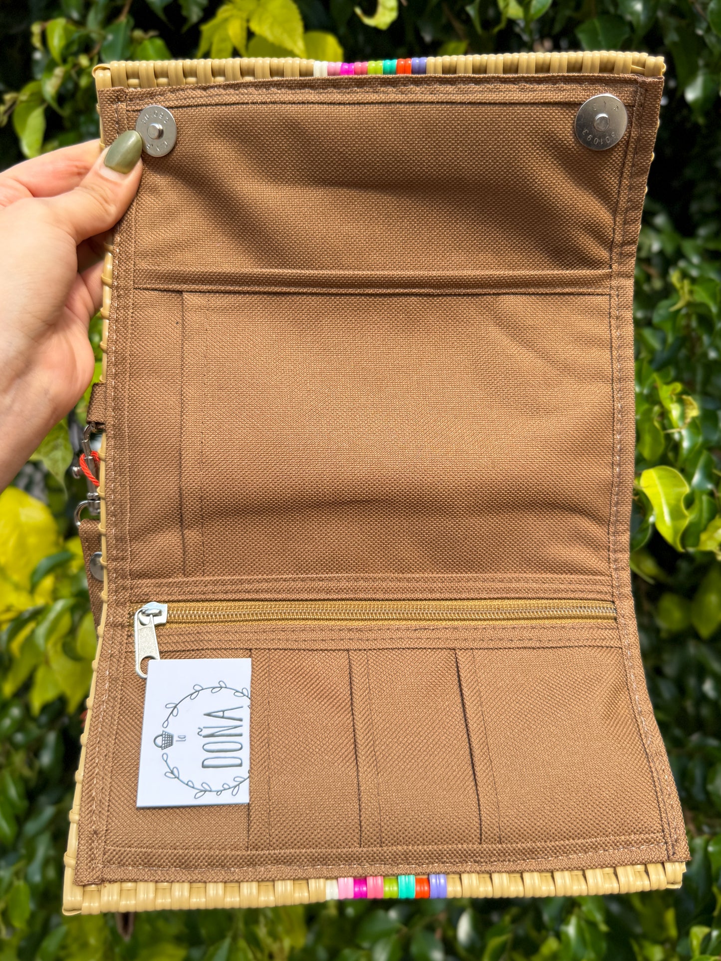 Cartera broches porta celular Serenata🩵