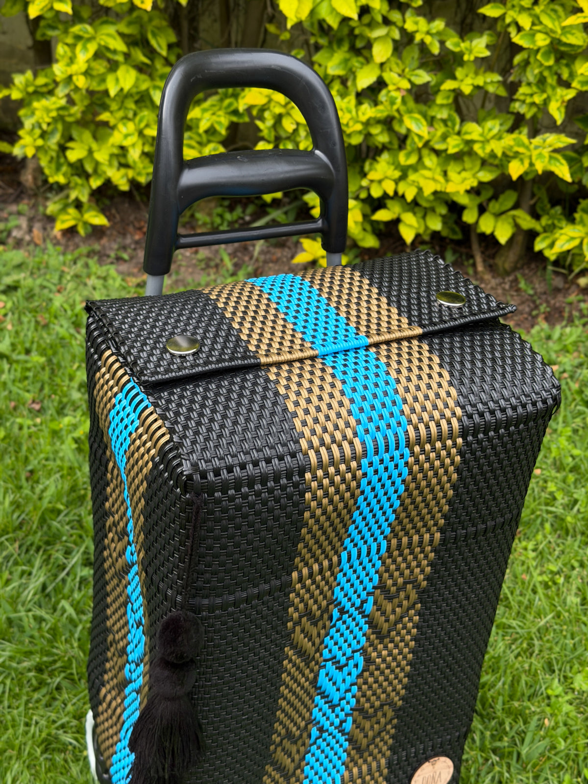 Carrito artesanal corazón negro🩵