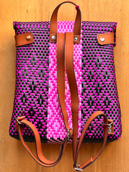 Mochila Serendipia huichol rombos💖