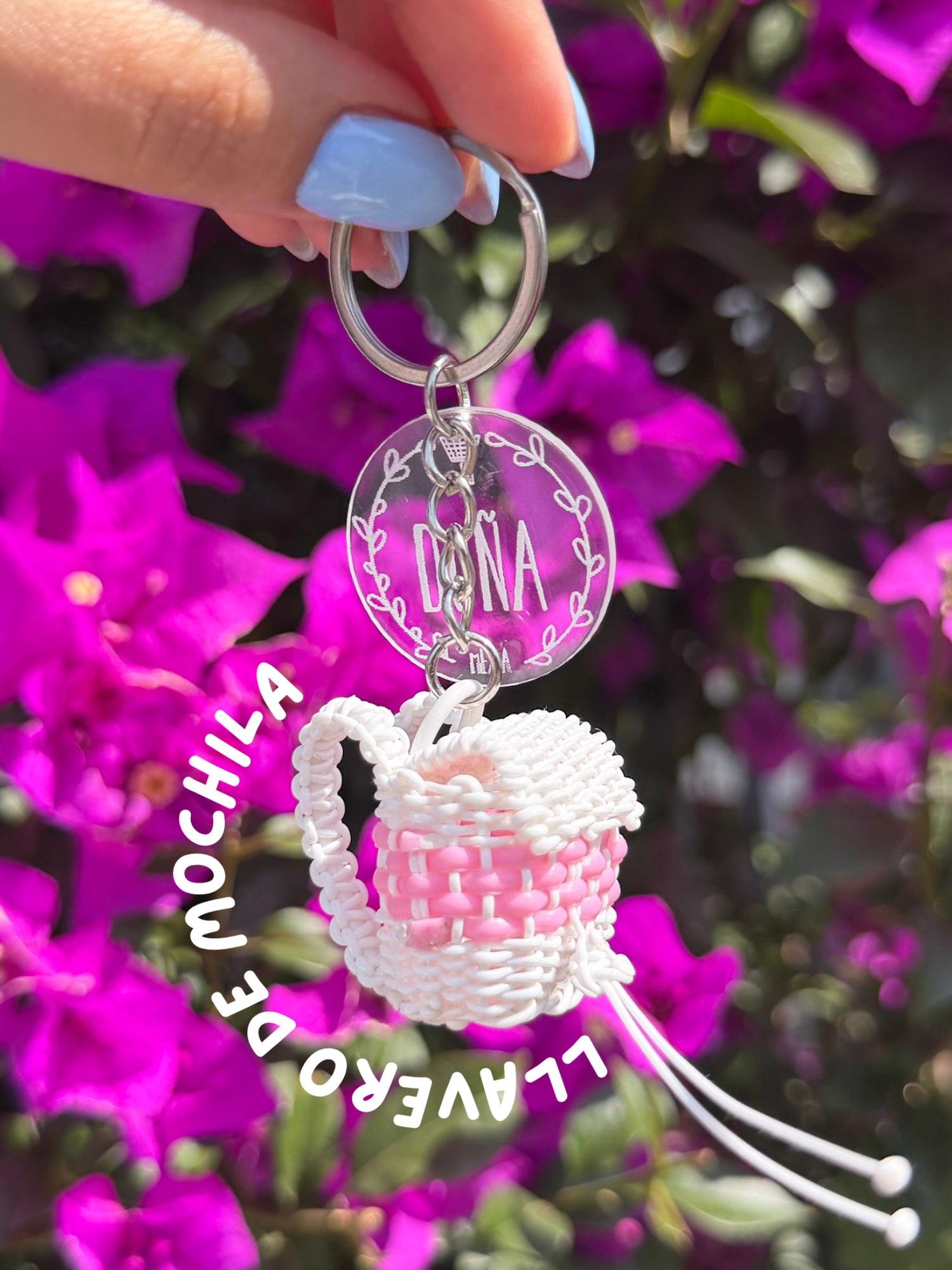 Llavero de mochila artesanal