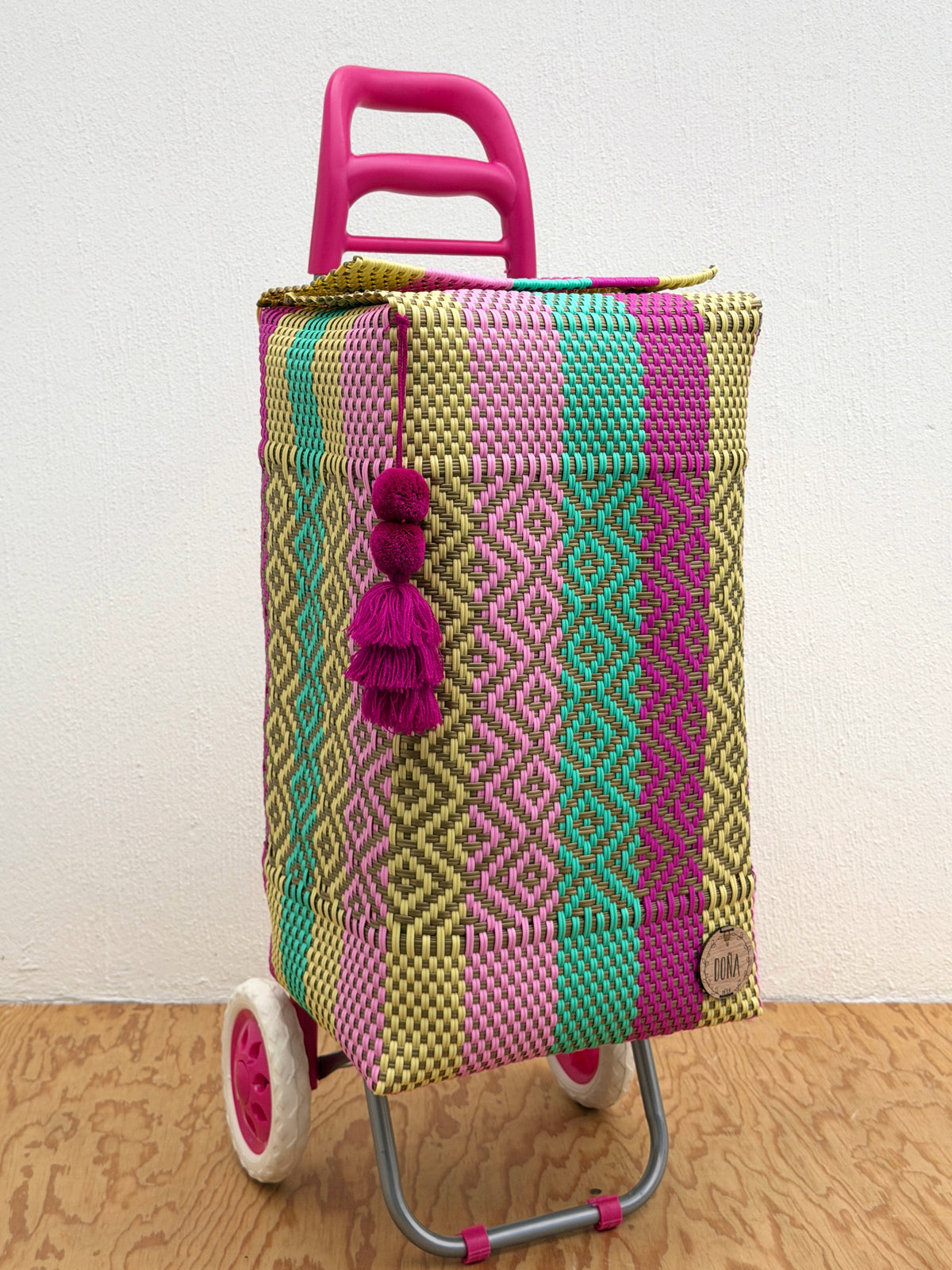 Carrito artesanal rosa huichol🩷