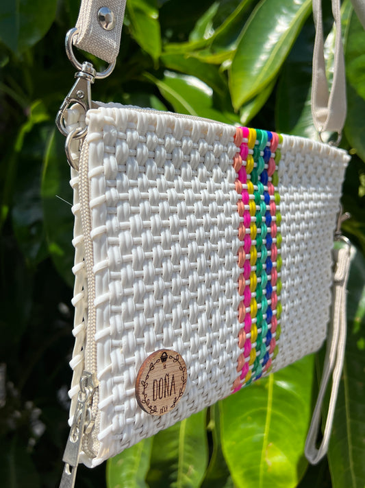 Sandwichera line’s colors🌈🤍