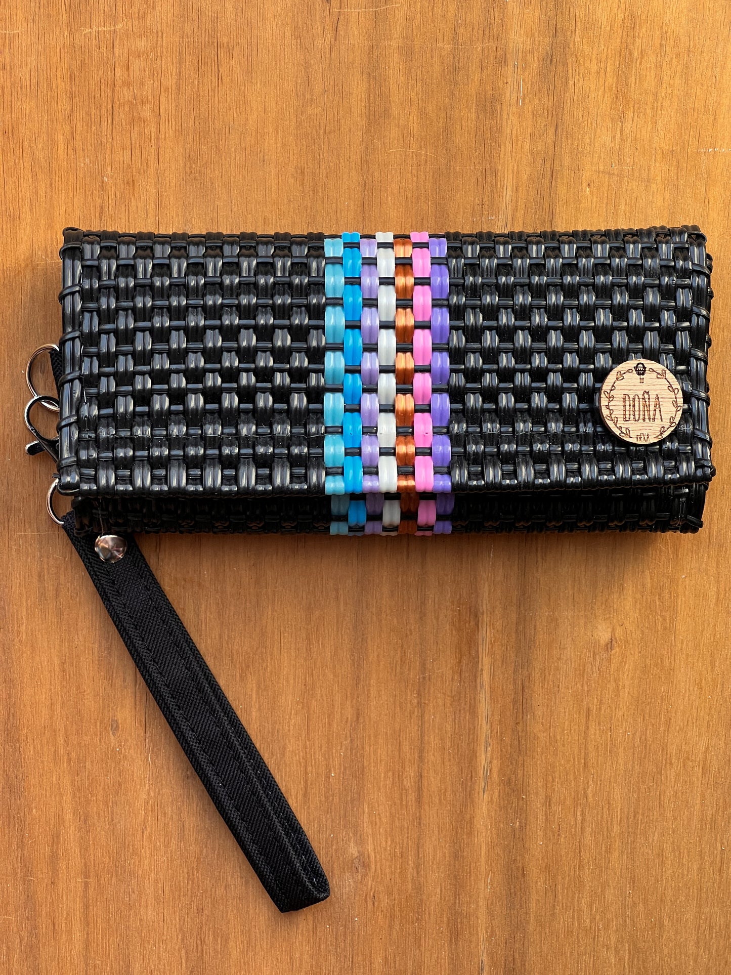 Cartera con broches franja colores negra🖤🌈