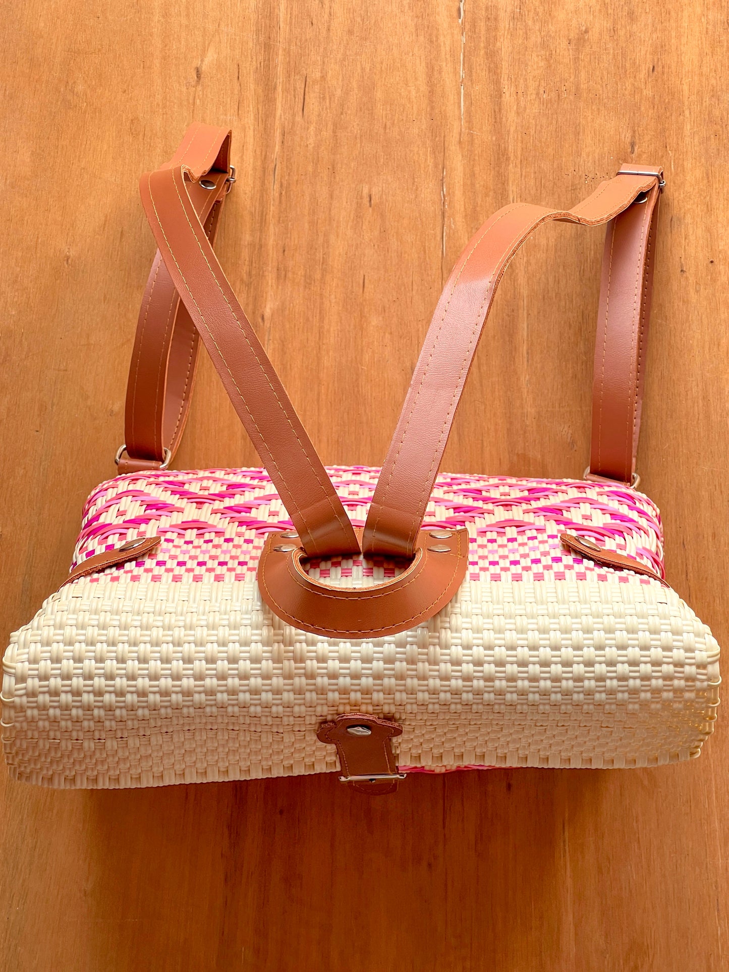 Mochila Serendipia mix rosas🎀