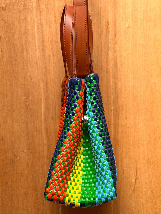 Tote bag con correa arcoíris 🌈