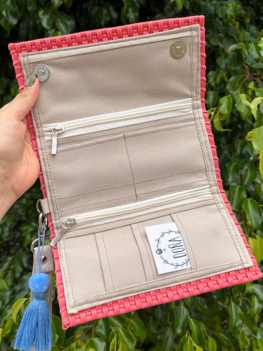 Cartera con broches fresita🍓