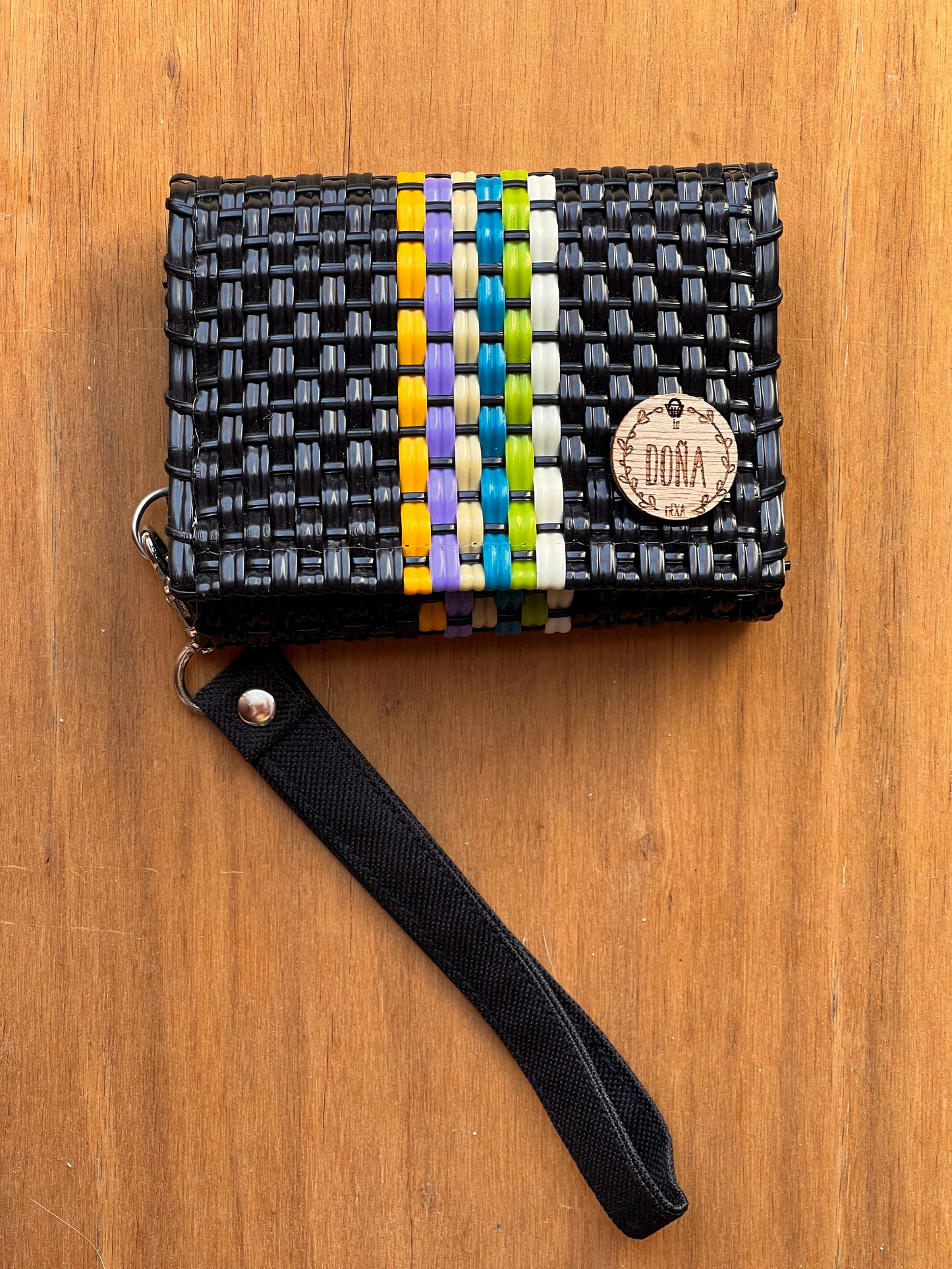 Cartera mini negra franja de colores🌈🖤