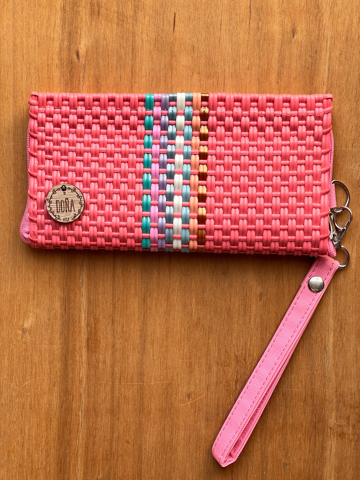 Cartera porta celular 📲 rosa franja de colores🌸