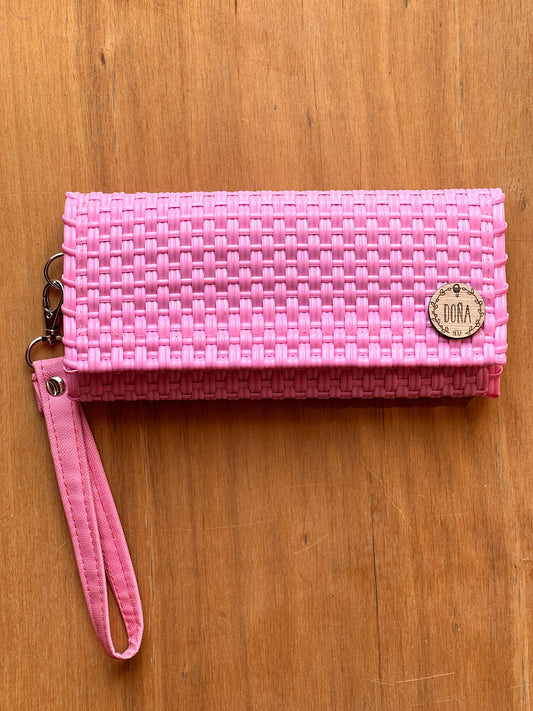 Cartera con broches rosa🌸