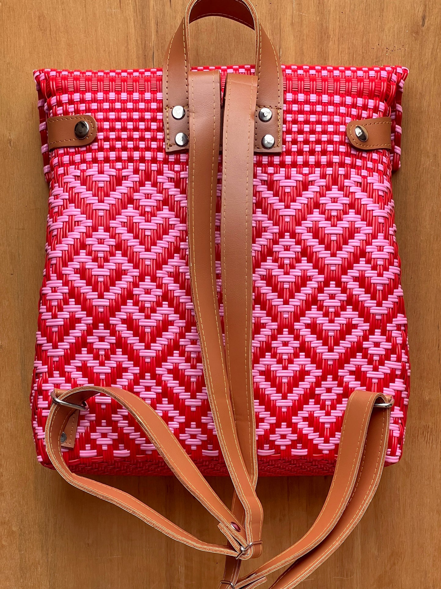 Mochila Serendipia corazón rojo ♥️