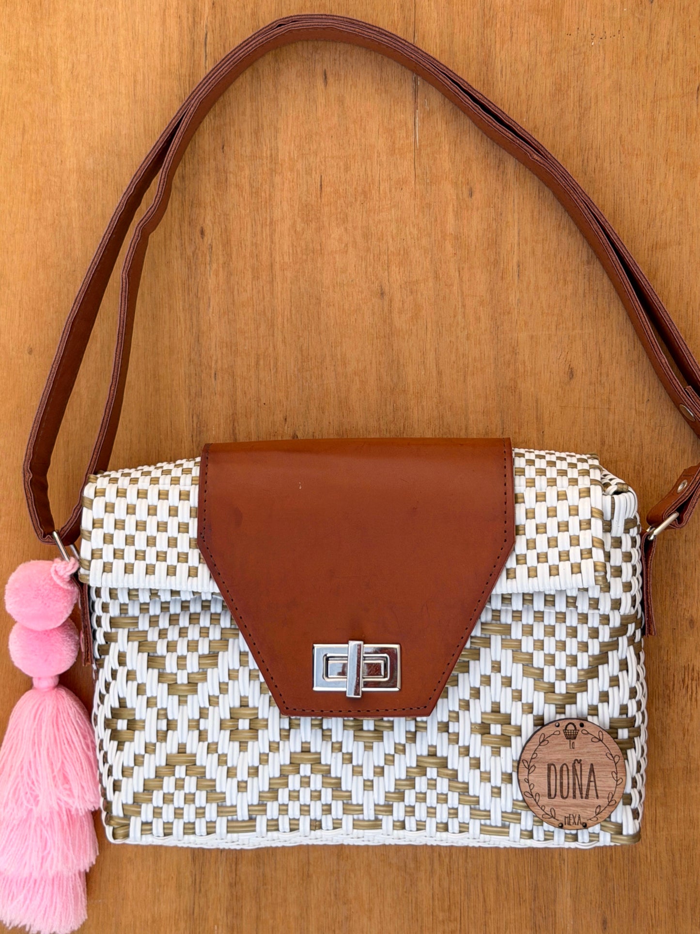 Crossbody golden✨
