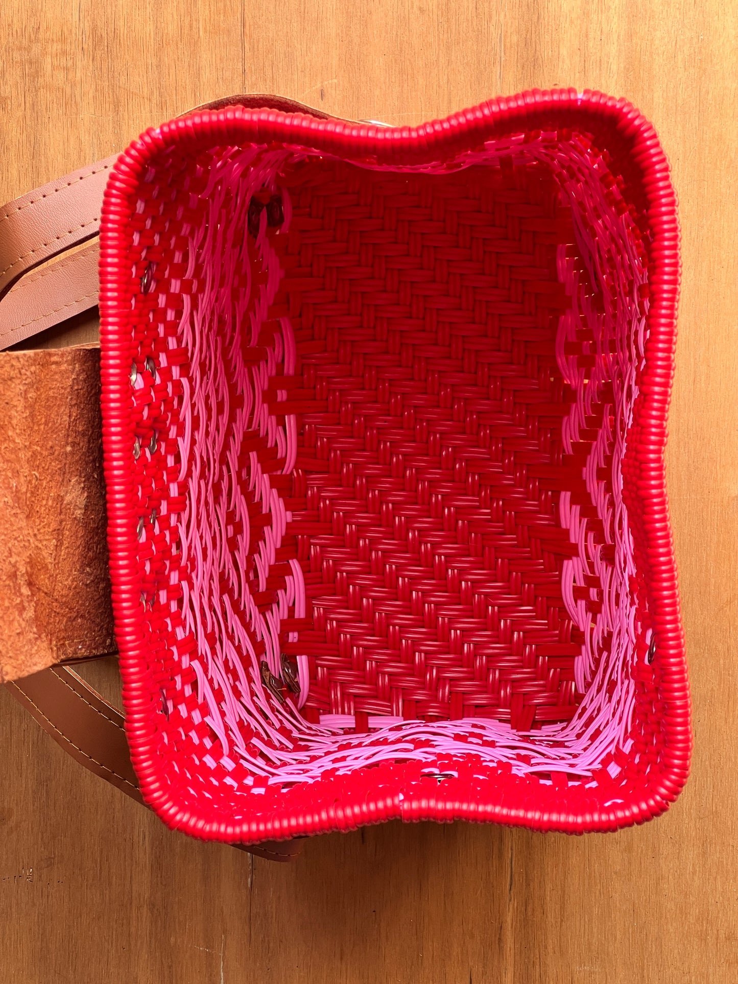 Mochila Kids corazón rojo ♥️