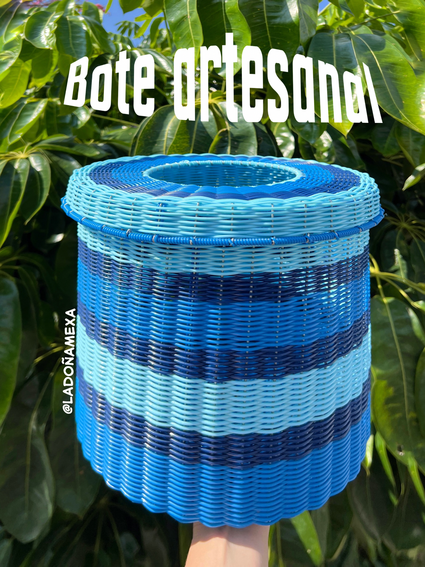 Bote de basura artesanal tonos de blue✨🦋