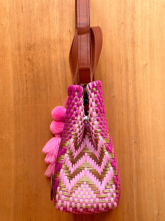 Tote Bag con correa hot rosas💖🔥