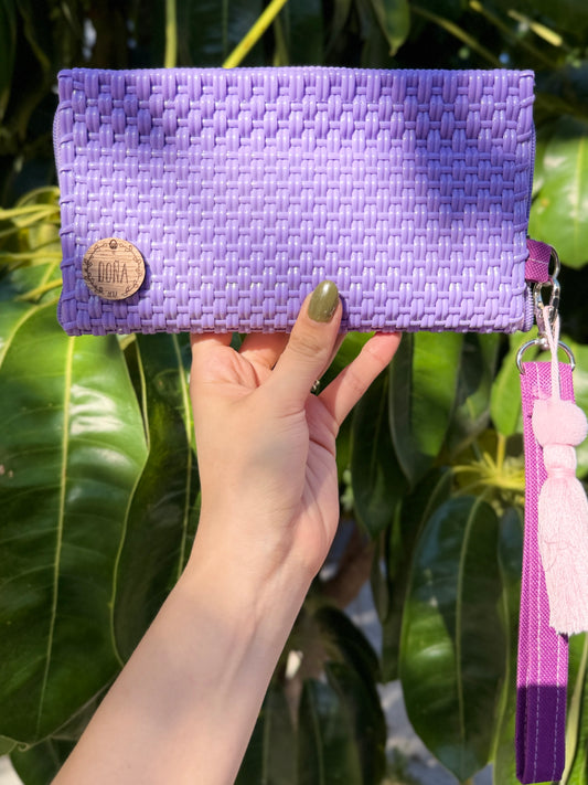 Cartera con cierre lavanda🪻