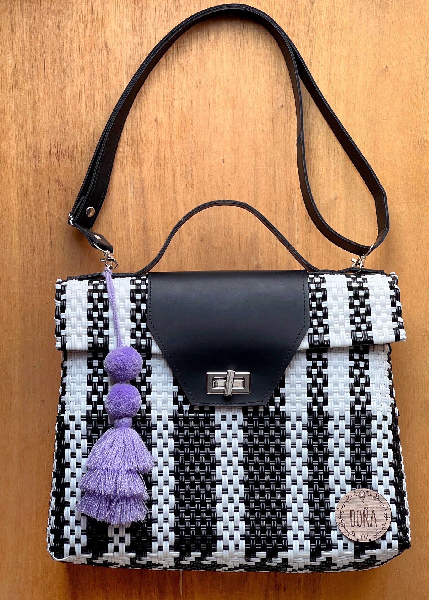 Portafolio white and black🖤🤍