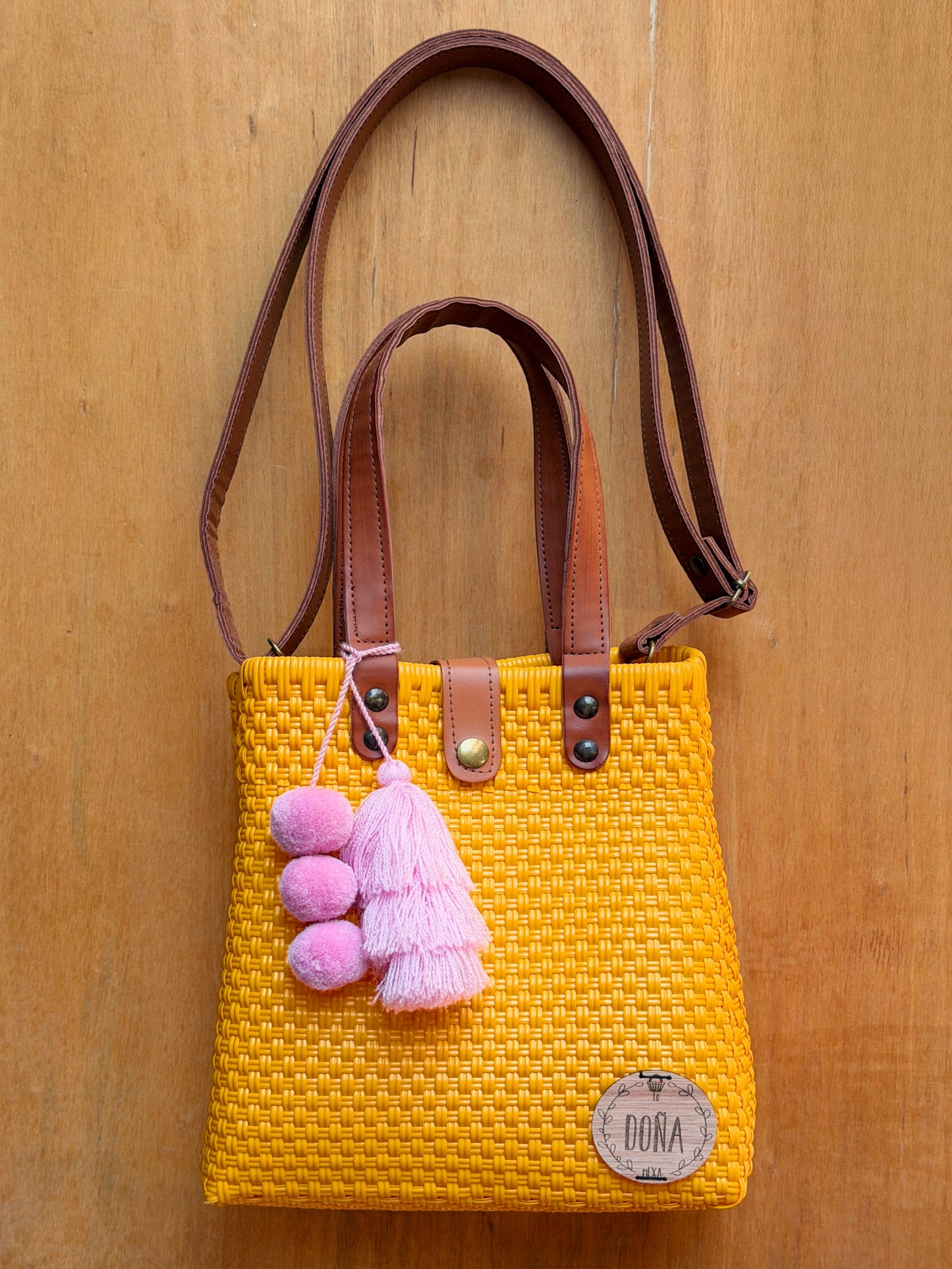 Tote bag con correa mostaza✨